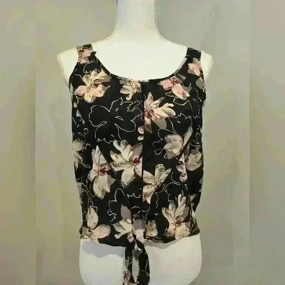 Sienna Sky Floral Tank With Tie Front In Medium - Picture 1 of 7